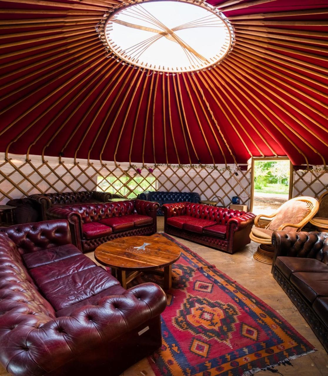 Plush Tents Yurt Village Chichester Exterior foto